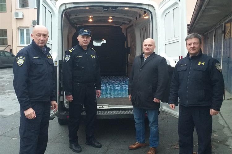 Slika /PU_VP/Slike_Vijesti/A voda 1.jpg